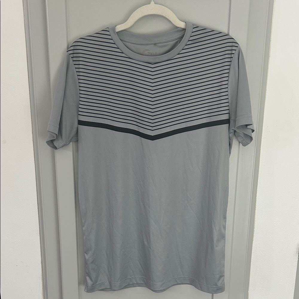 Men's Gray Chevron Stripe Short Sleeve Tee